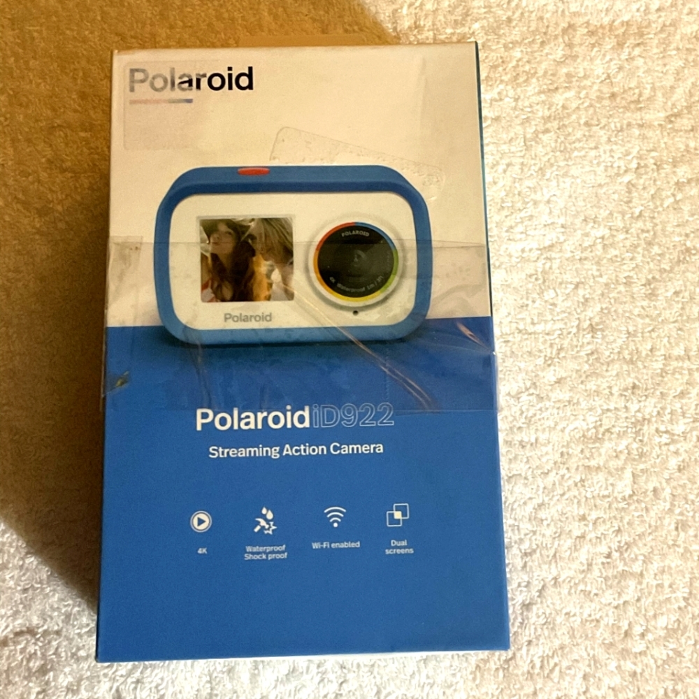 BRAND NEW Polaroid Streaming Action Sport Action Camera 4k - Blue iD922!
